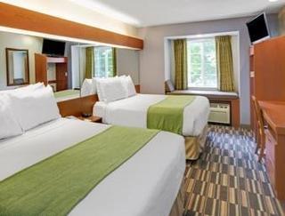 Microtel Inn & Suites By Wyndham Cherokee Buitenkant foto